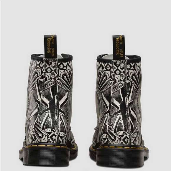 Limited Edition Dr. Martens - Picture 4 of 6